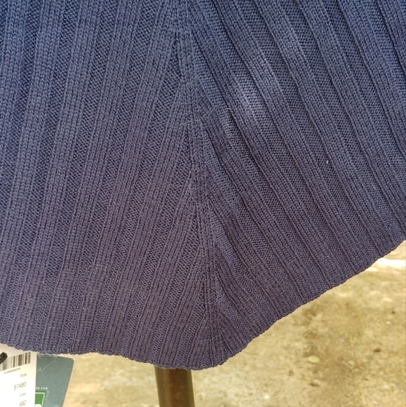 Geiger. Australia 100% Wool Sweater SZ. 38 S\M NWT - Picture 2 of 7